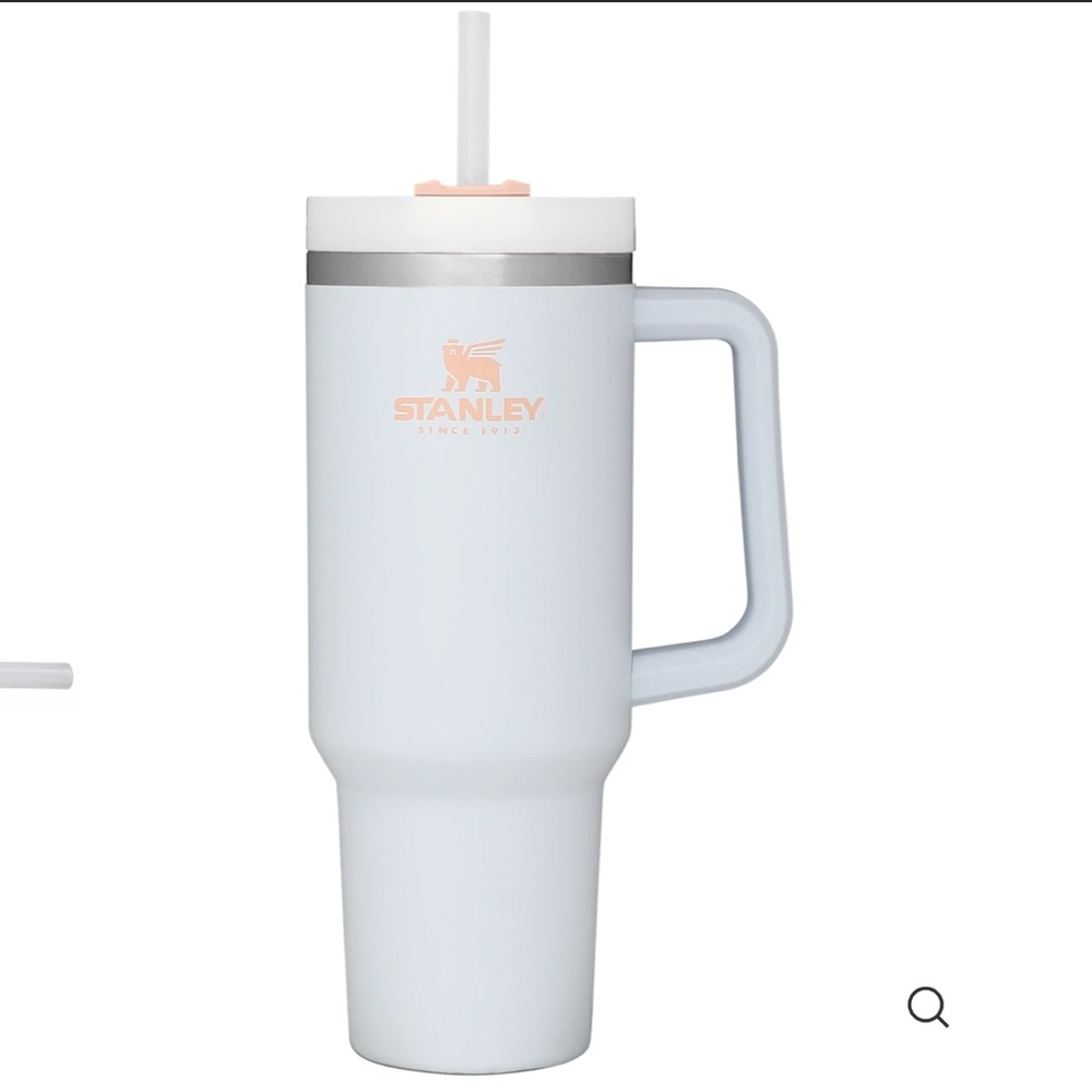 New *IN-BOX* Stanley Adventure Quencher 40oz - Cloud